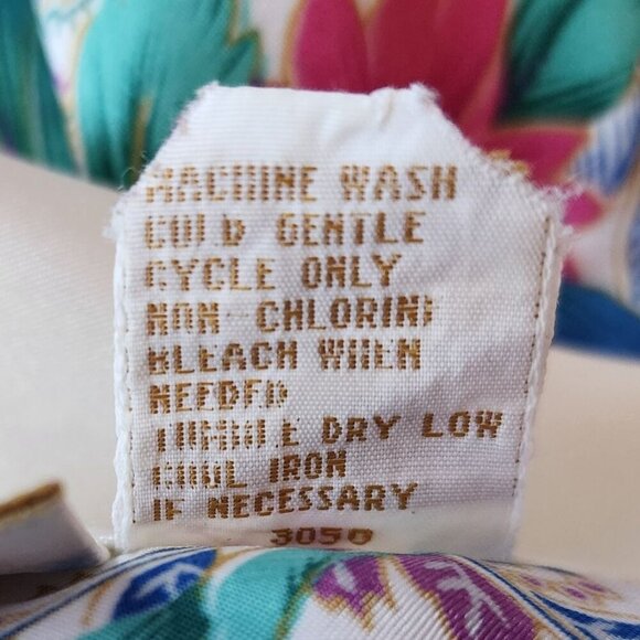 Vintage Victoria's Secret Gold Label Satin Floral Button Sleep Shirt Small - Picture 14 of 15